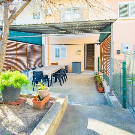 Apartmani Ana Tivat Exterior photo
